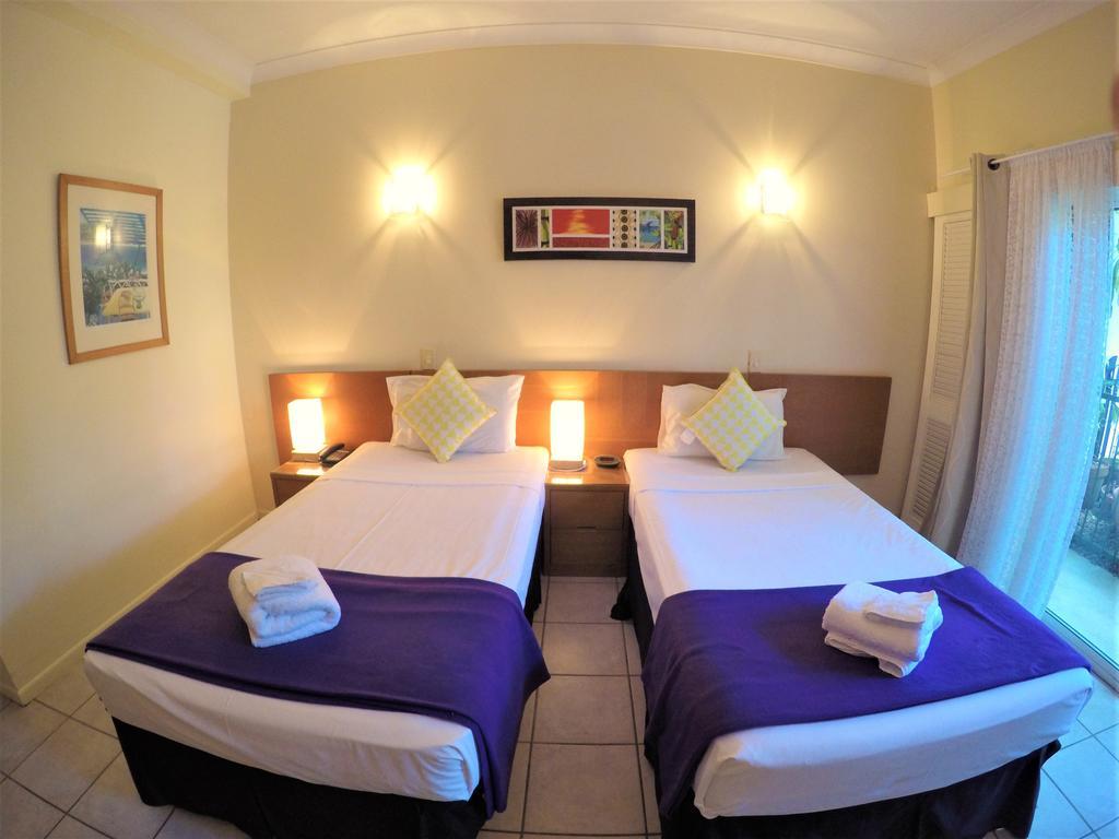 Crystal Garden Resort & Restaurant Cairns Extérieur photo