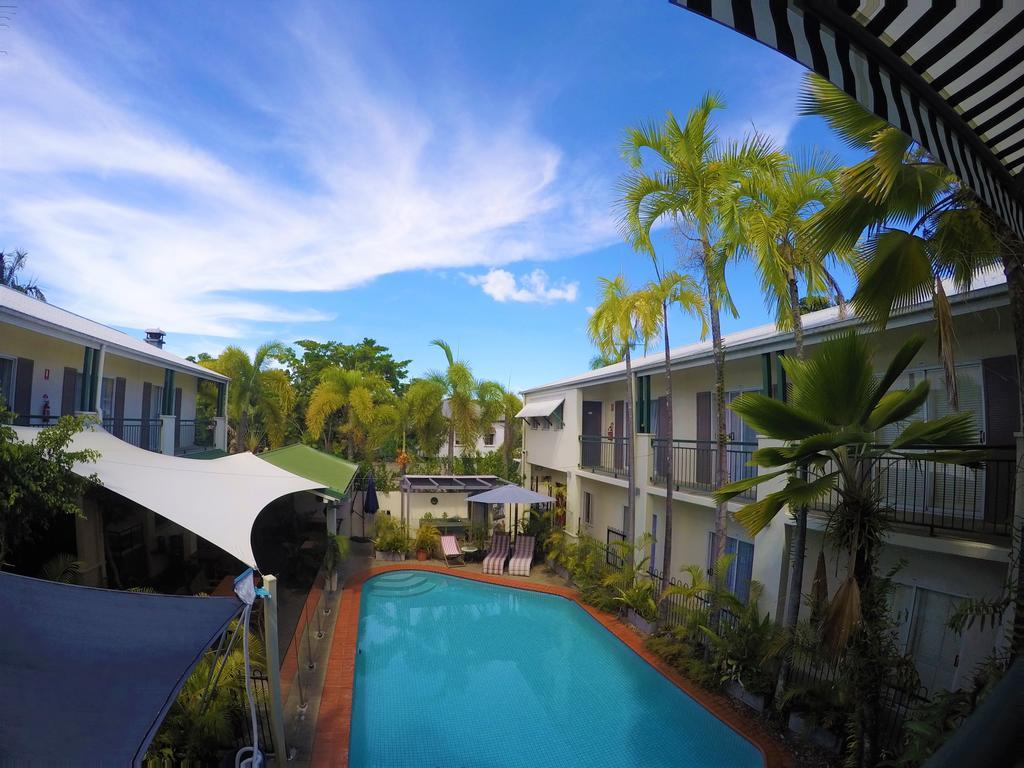 Crystal Garden Resort & Restaurant Cairns Extérieur photo
