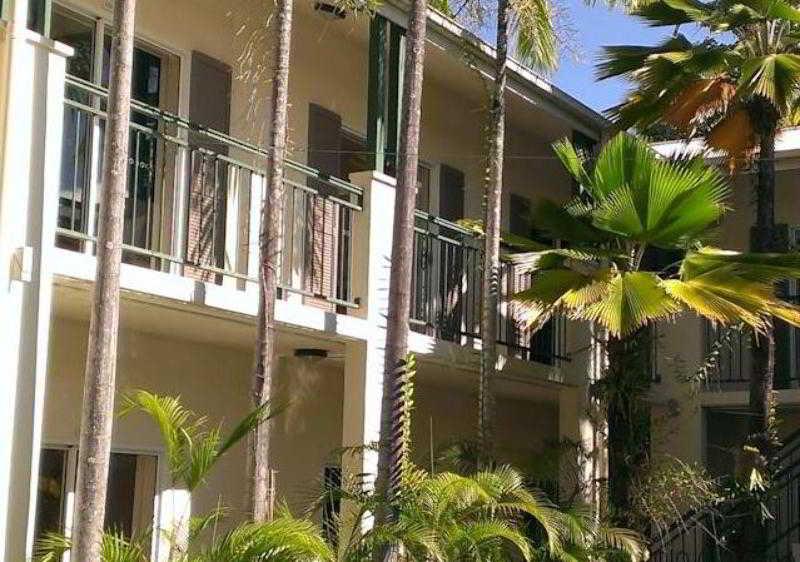 Crystal Garden Resort & Restaurant Cairns Extérieur photo